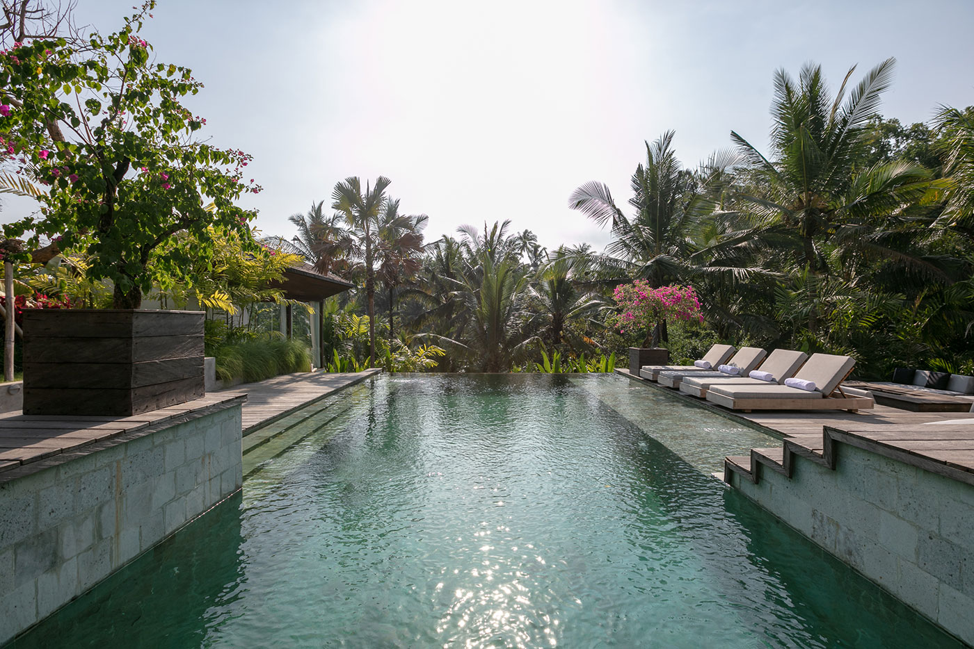 stunning infinity pool spa Ubud